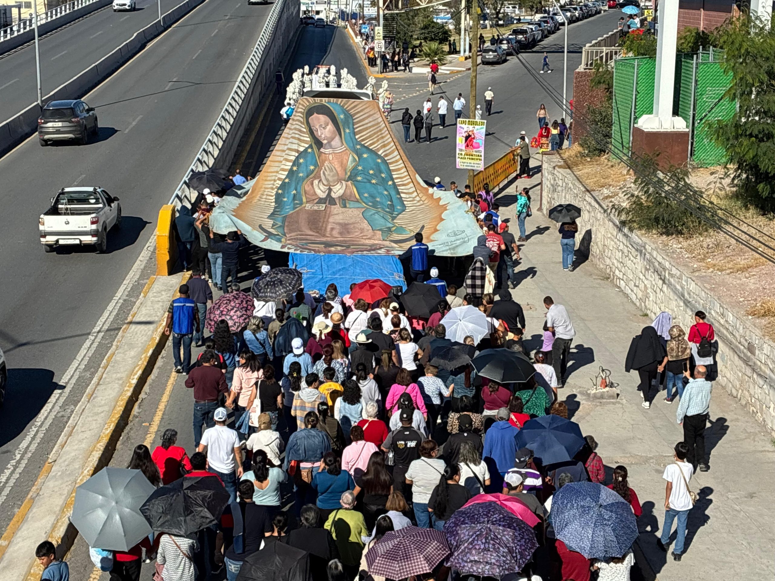 Peregrinan miles por Virgen de Guadalupe