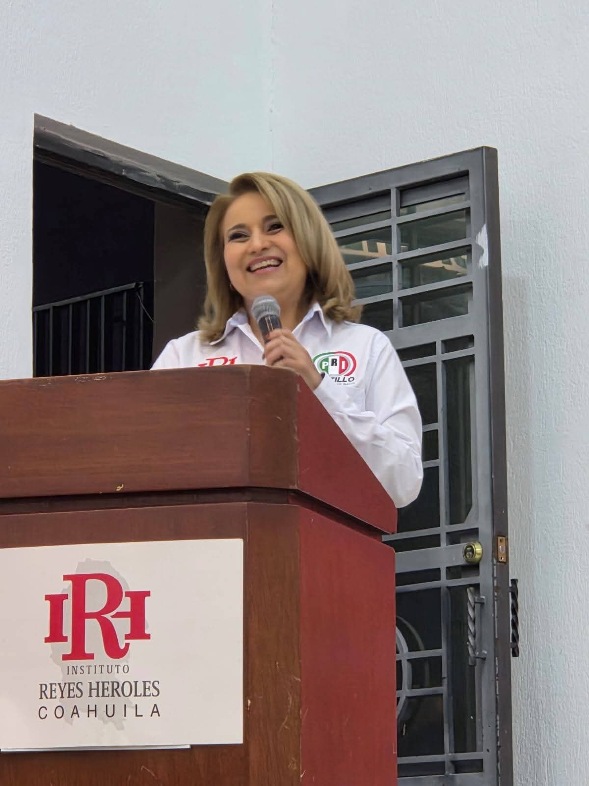 Asume Gloria Flores Ríos la dirigencia del IRH en Saltillo