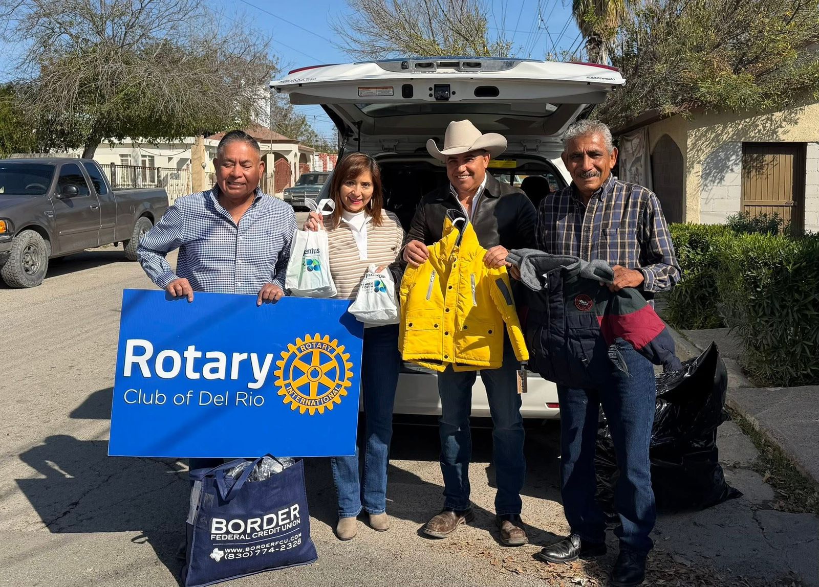 Agradece Chano donación y la confianza depositada en Sabinas
