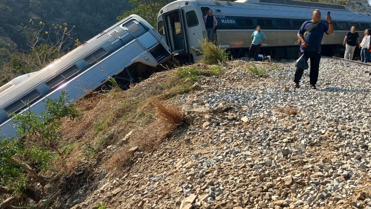 Descarrilamiento del Tren Interoceánico exhibe mala calidad en obras de la 4T