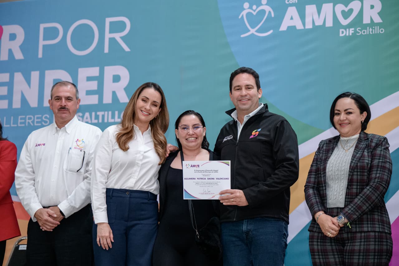 Se gradúan 991 personas de los talleres “Amor por Aprender” del DIF Saltillo
