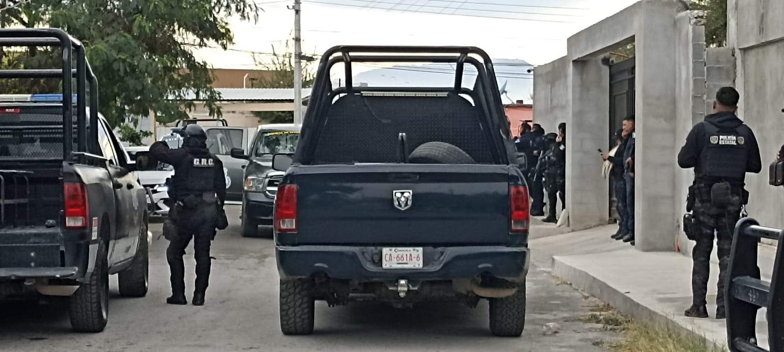 Detenido por violencia familiar con dos armas