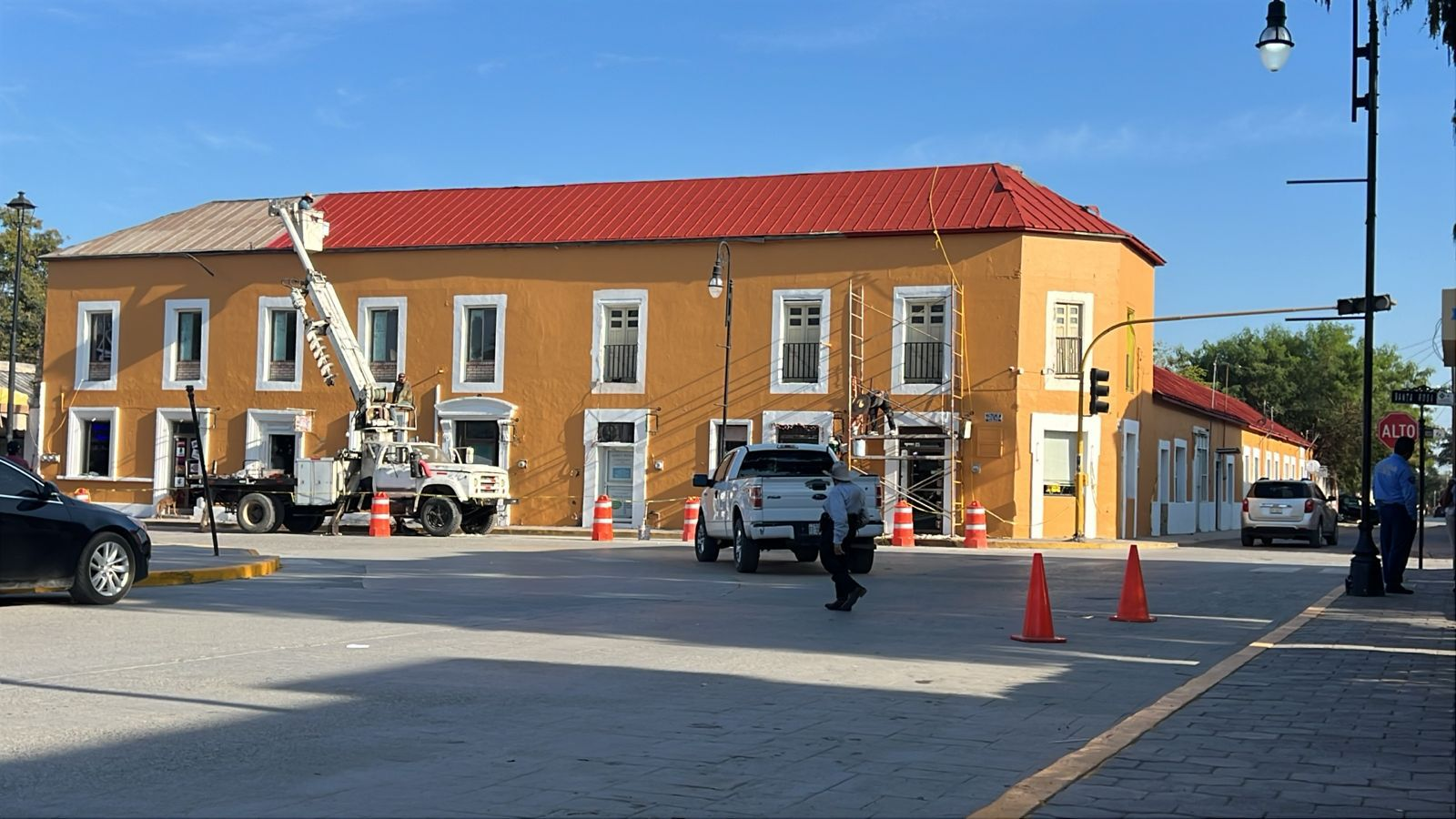 Impulsan Gobierno del Estado y Municipio de Múzquiz la Rehabilitación y Embellecimiento de Fachadas en el Centro Histórico