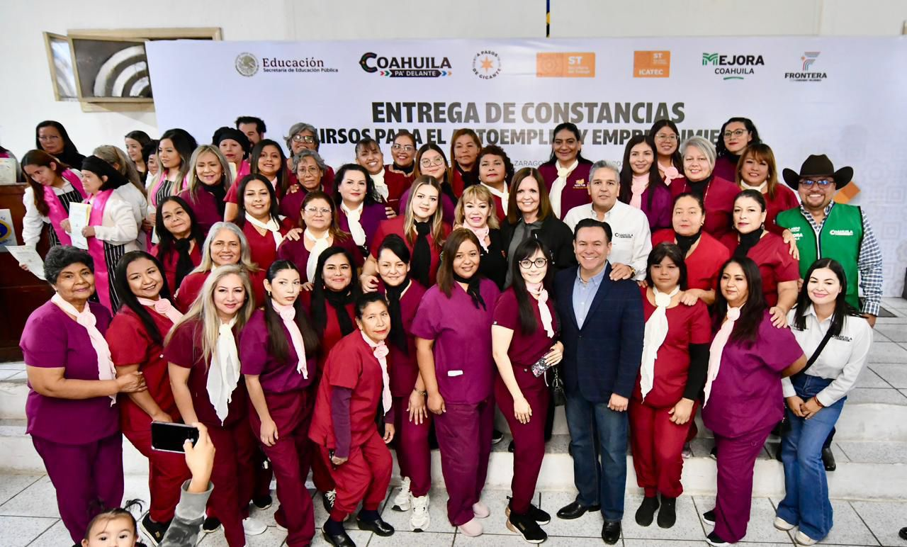 MEJORA COAHUILA E ICATEC ENTREGAN CONSTANCIAS POR CONCLUSIÓN DE CURSOS DE AUTOEMPLEO Y EMPRENDIMIENTO