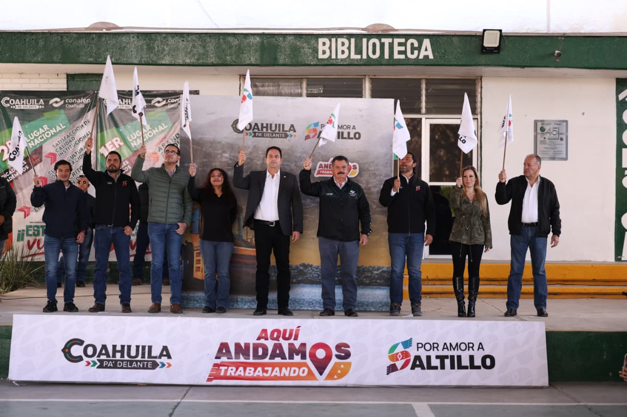 Comienza Javier Díaz paradero de camiones en el Conalep Saltillo