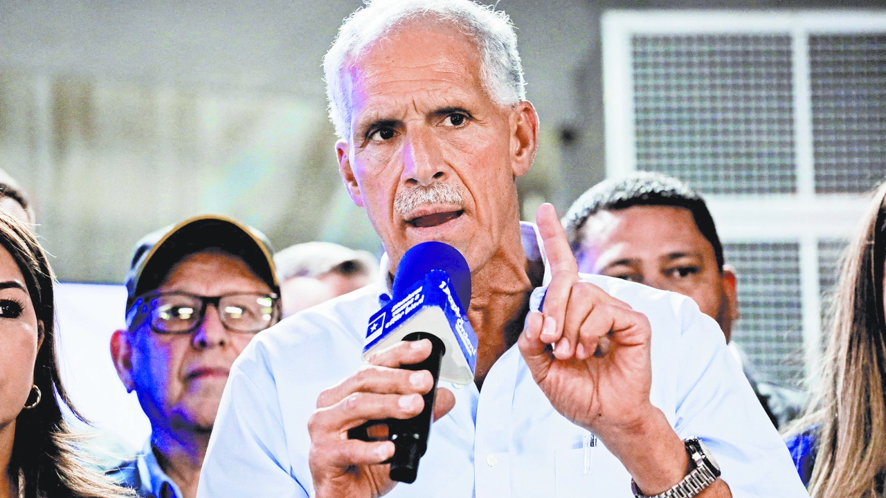 Nasry Asfura, respaldado por Trump, es proclamado presidente electo de Honduras