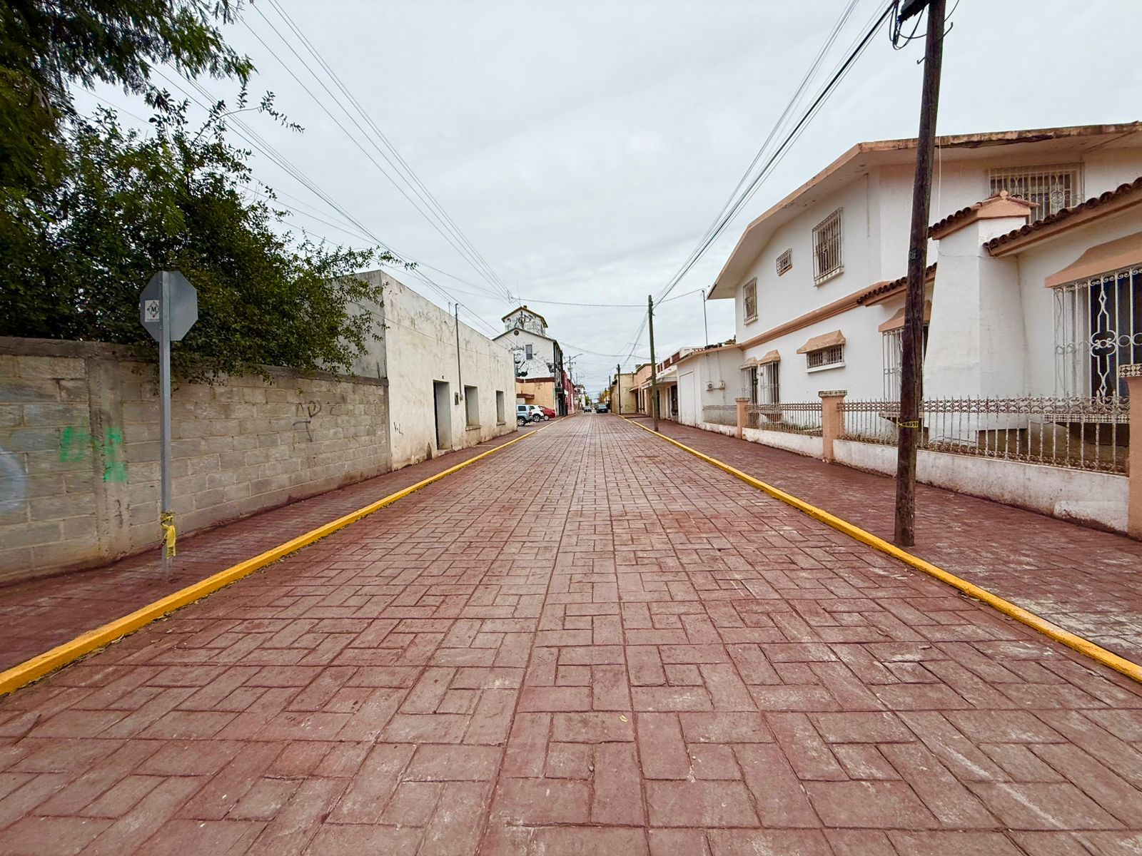 Con infraestructura moderna, Gobierno Municipal renueva la calle Victoria