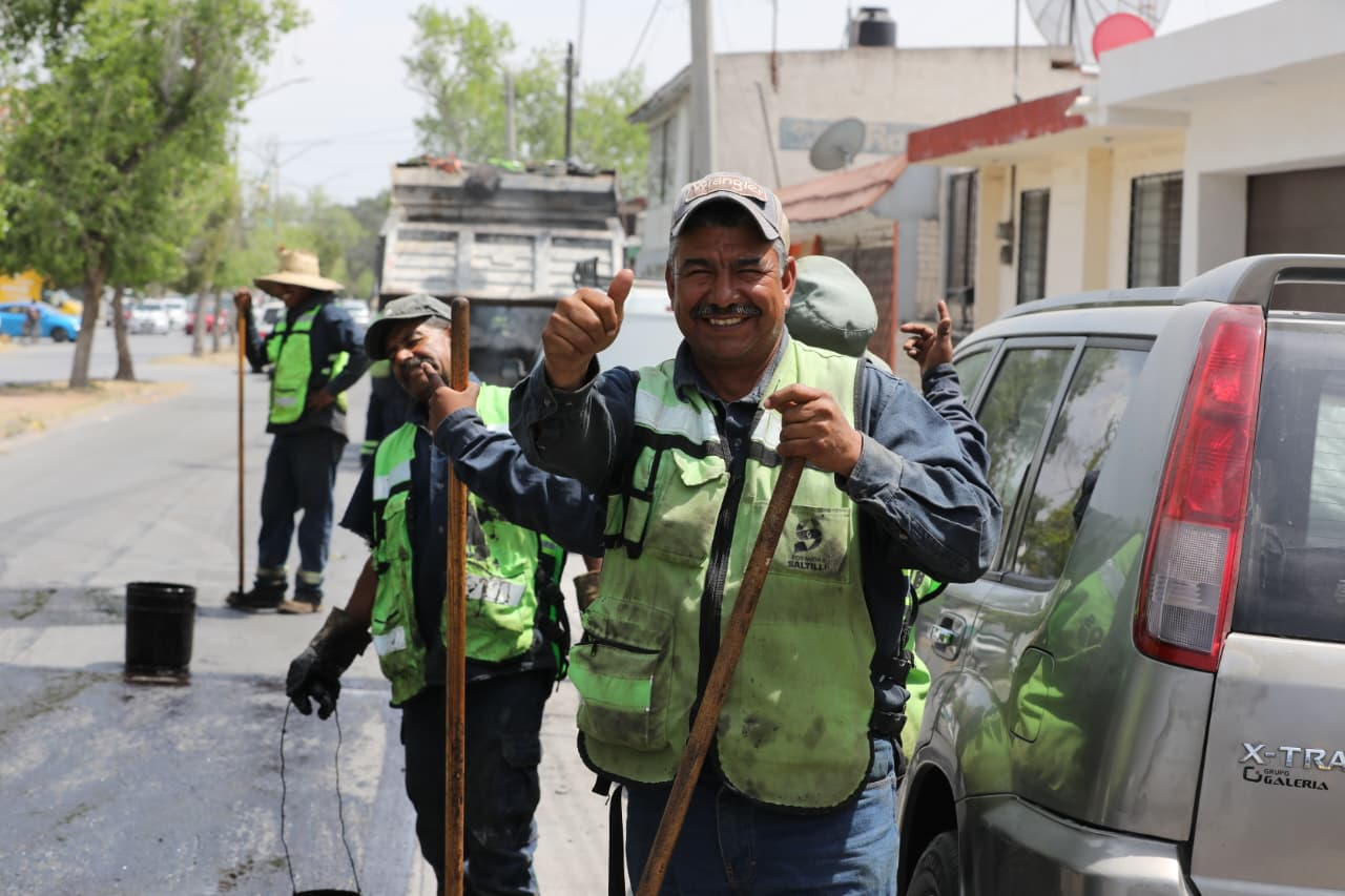 En Saltillo trabajamos por mejores vialidades: Javier Díaz