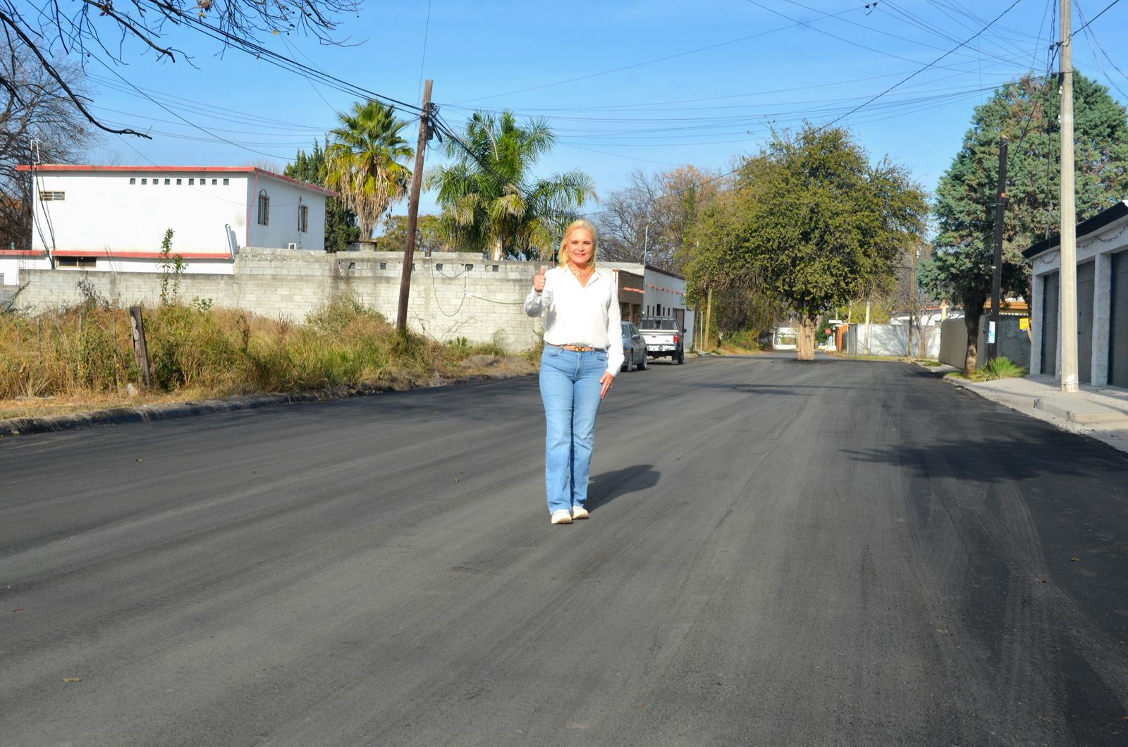 Estrenan recarpeteo dos calles de Múzquiz