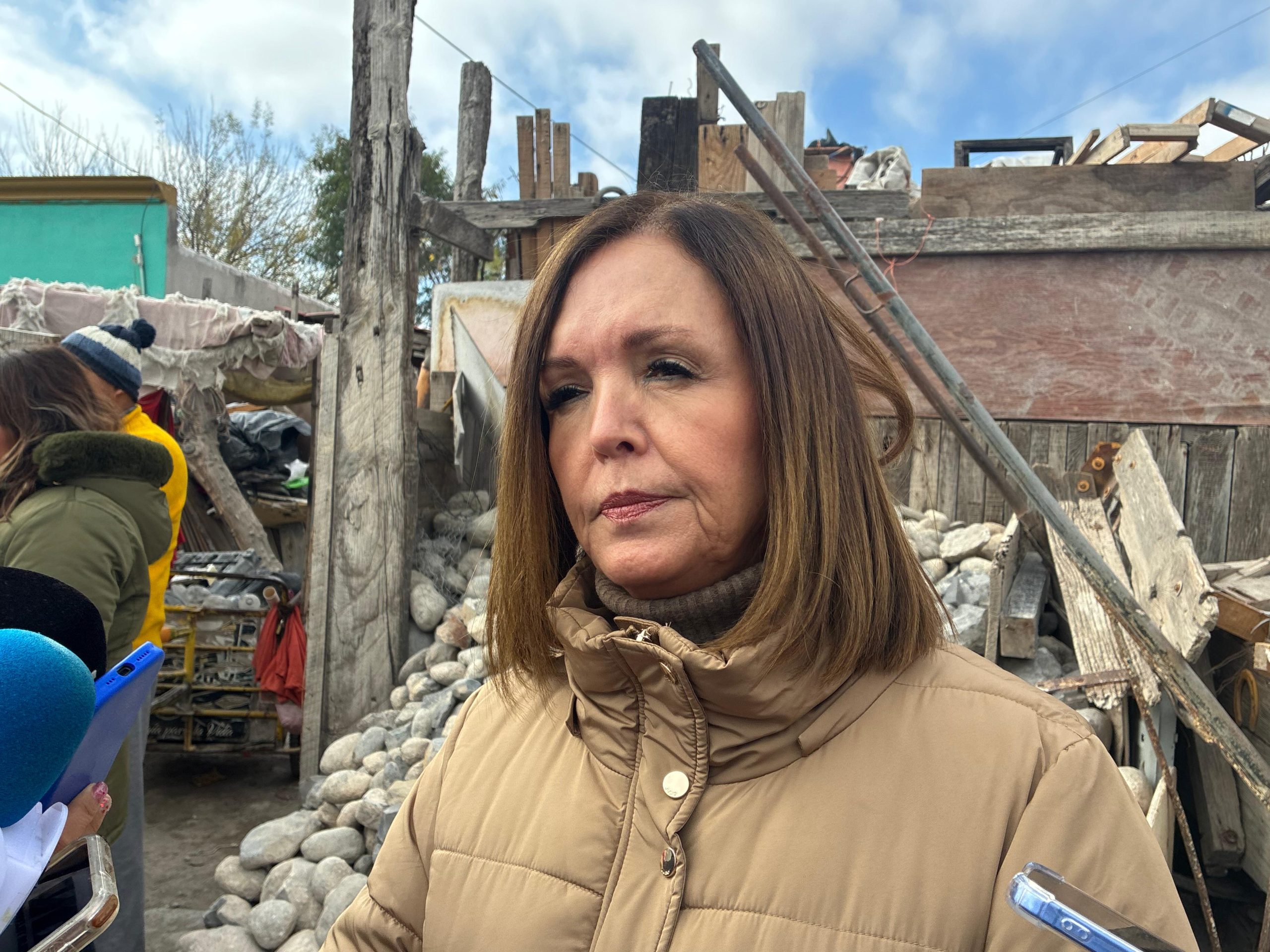 Atiende a vecinos en la San Cristóbal