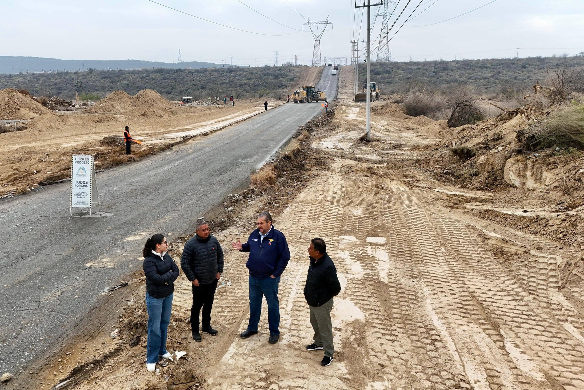 Tomás constata avances en obra vial estratégica de RA