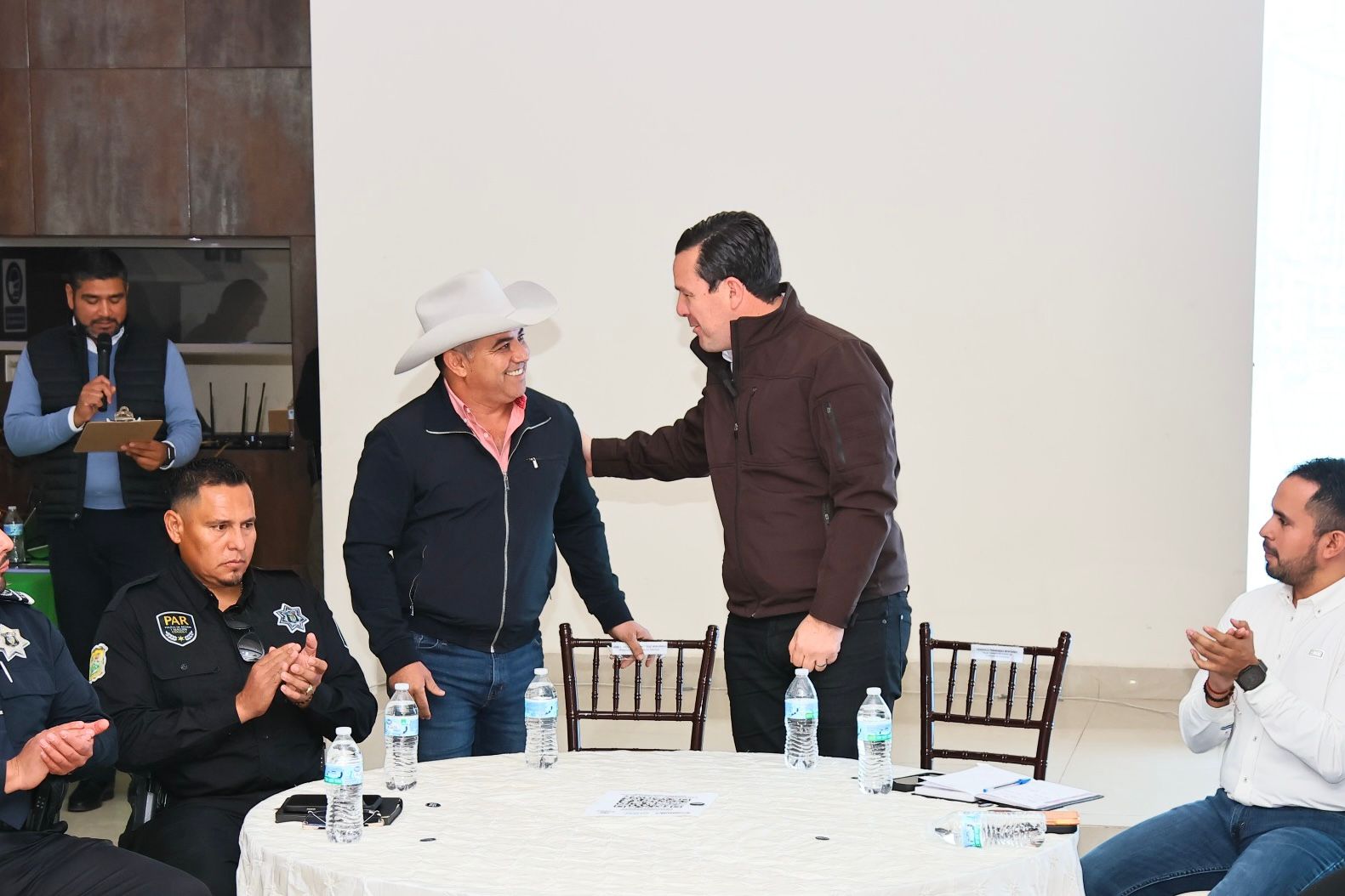 Suman esfuerzos por seguridad de Sabinas