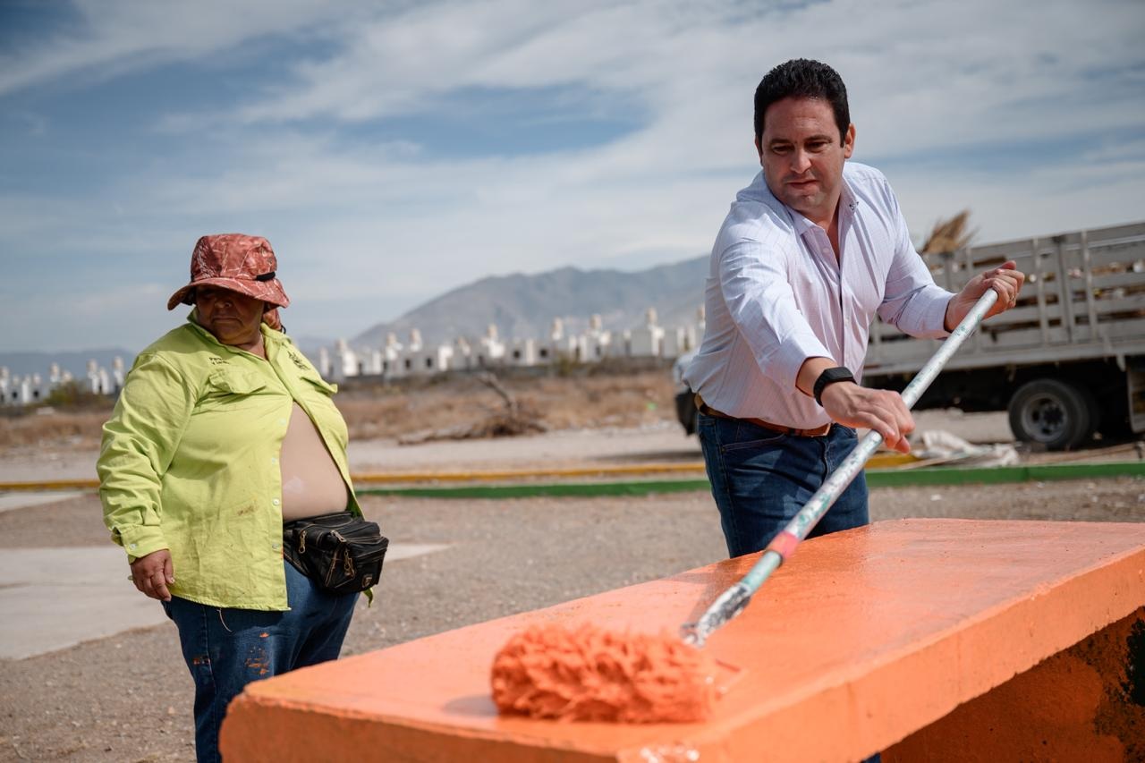 Mantiene cercanía Javier Díaz con los saltillenses