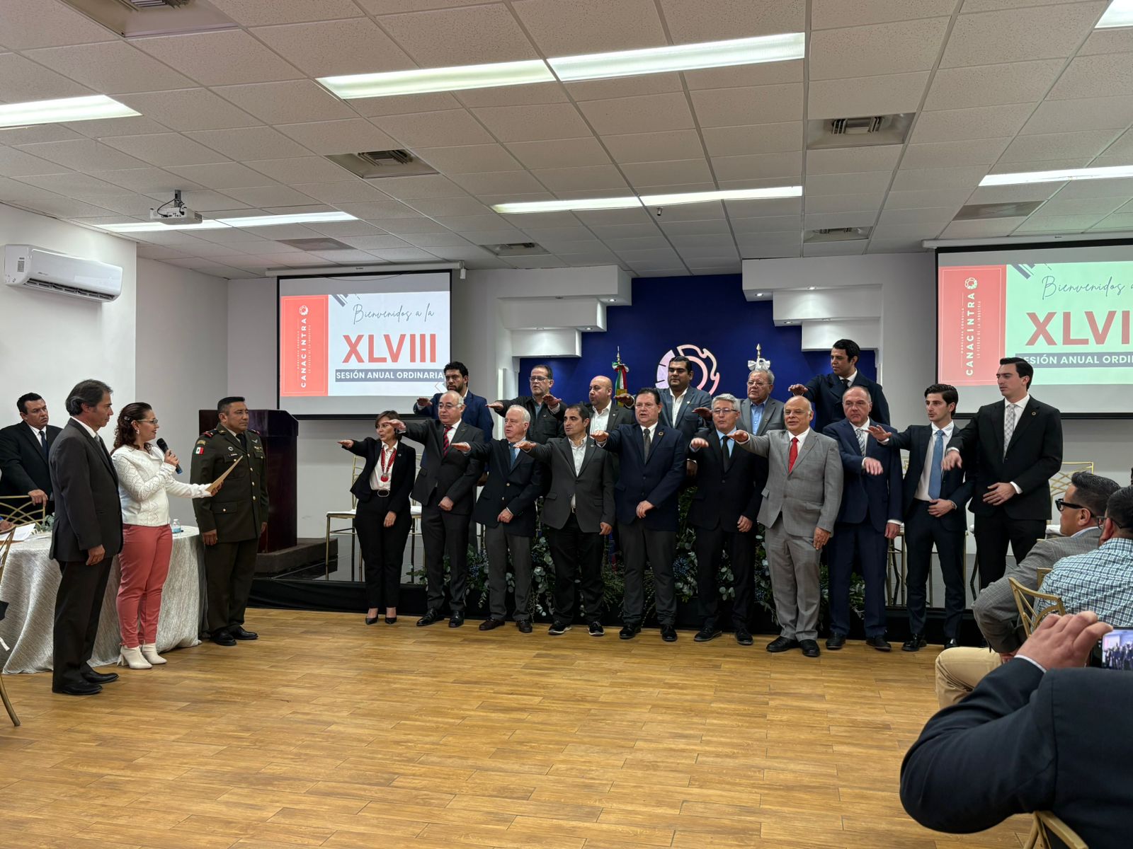 Ratifican a Jorge Mtanous Presidente de Canacintra