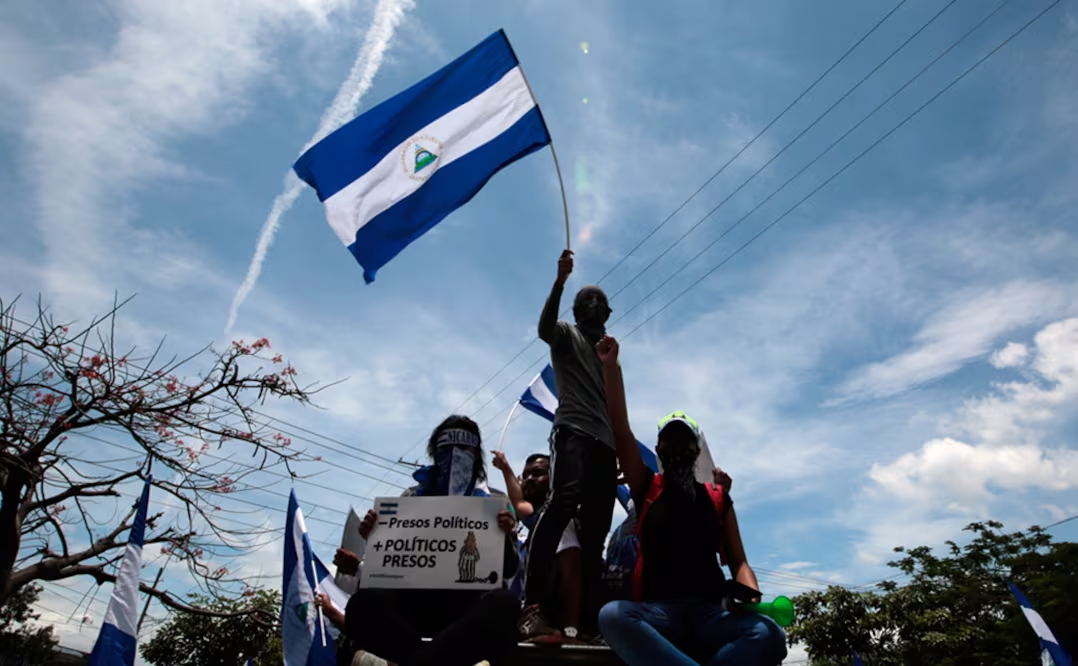 Gobierno de Nicaragua libera a «decenas» de presos políticos; ocurre tras algunas excarcelaciones en Venezuela