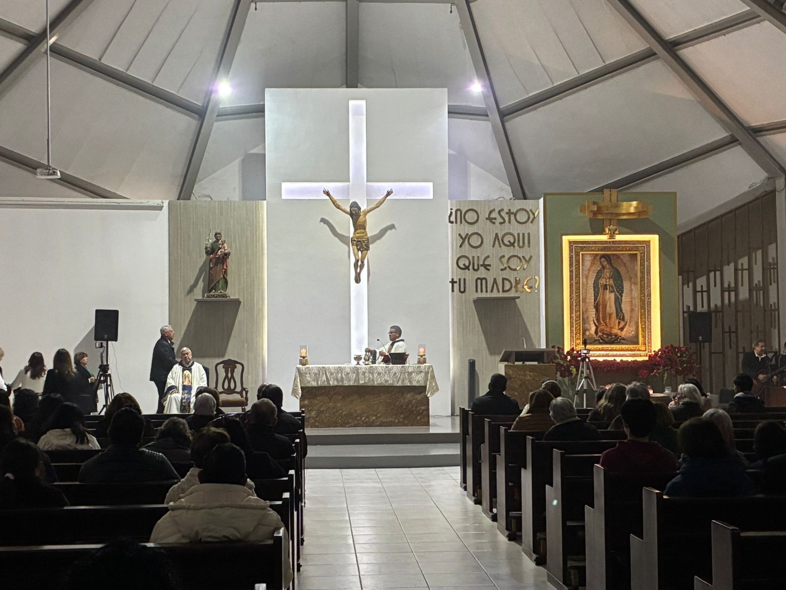 Celebran los 44 años de Santuario de Guadalupe