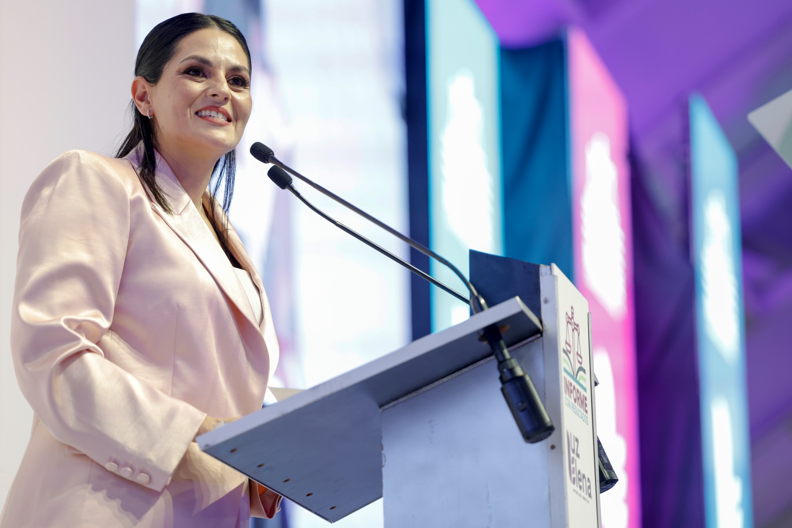 Presenta Luz Elena Morales Segundo Informe Legislativo