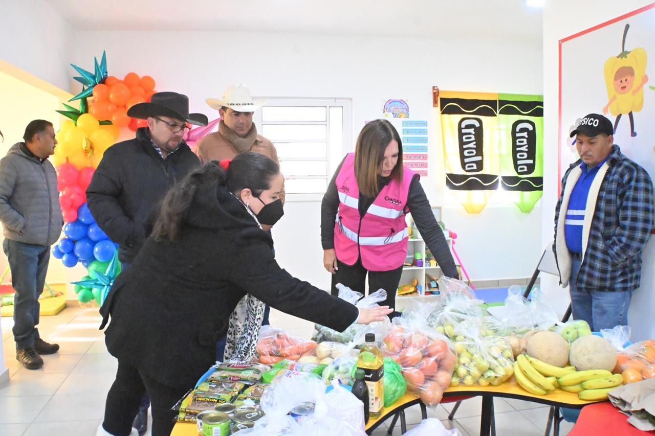 Supervisa Sari operación del Centro Comunitario