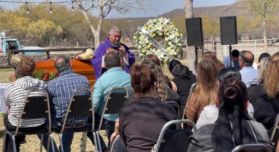 Emotiva despedida a Temo Rodríguez