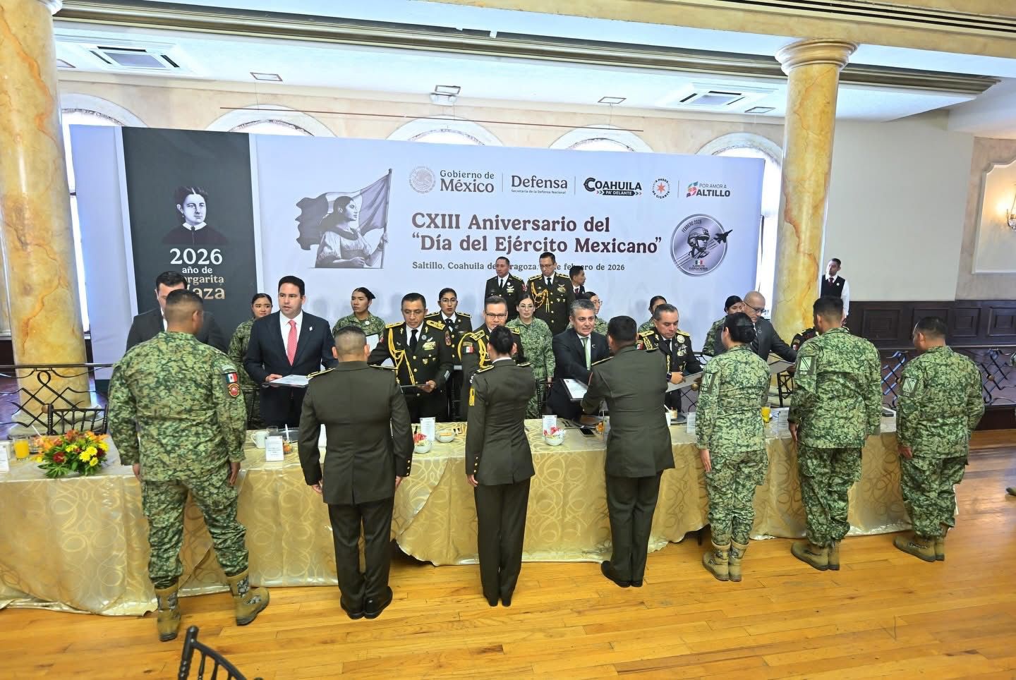 Acompaña Villarreal a Manolo en 113 aniversario del Ejército