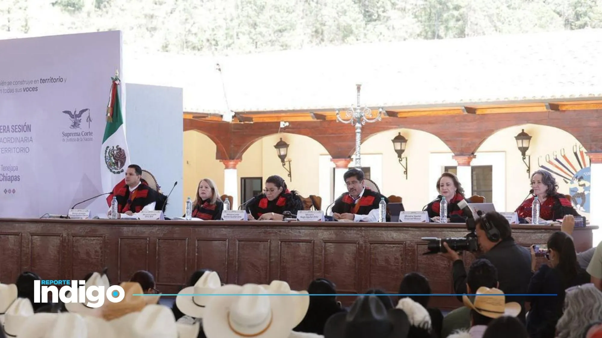 La SCJN sesiona por primera en pueblo indígena