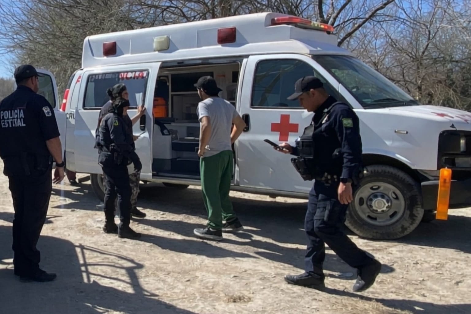 Irrumpe en huerta y termina golpeado