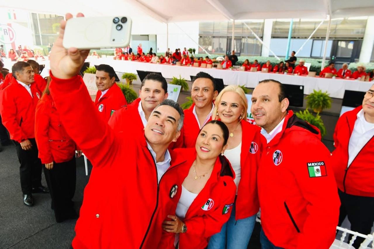 Participa Laura Jiménez en encuentro nacional del PRI