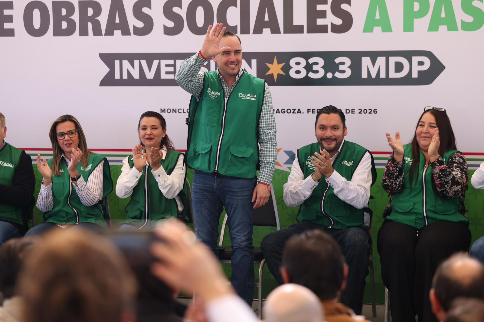 MONCLOVA VA PA´DELANTE