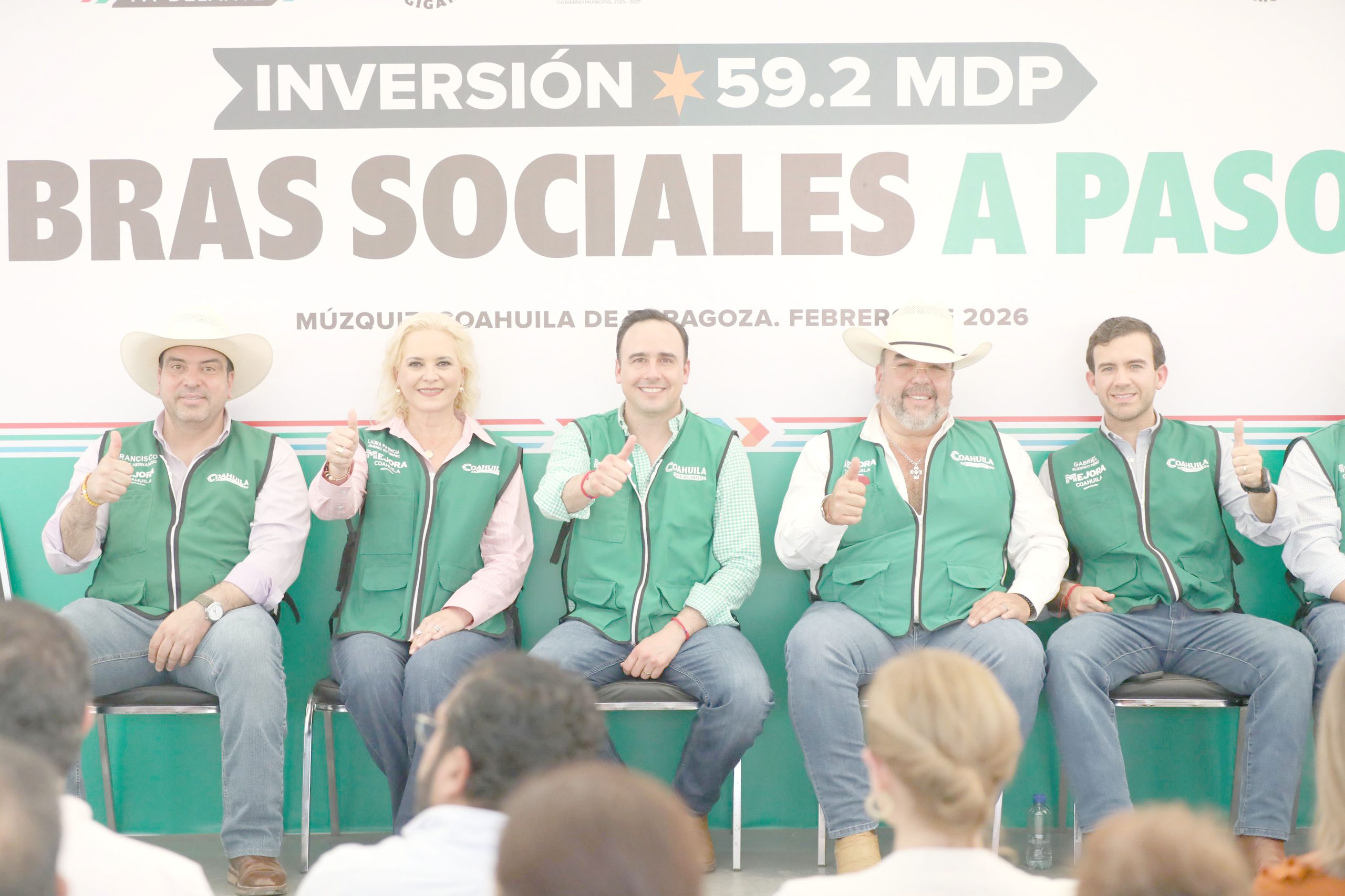 Fortalece Manolo a Múzquiz con más y mejor obra social