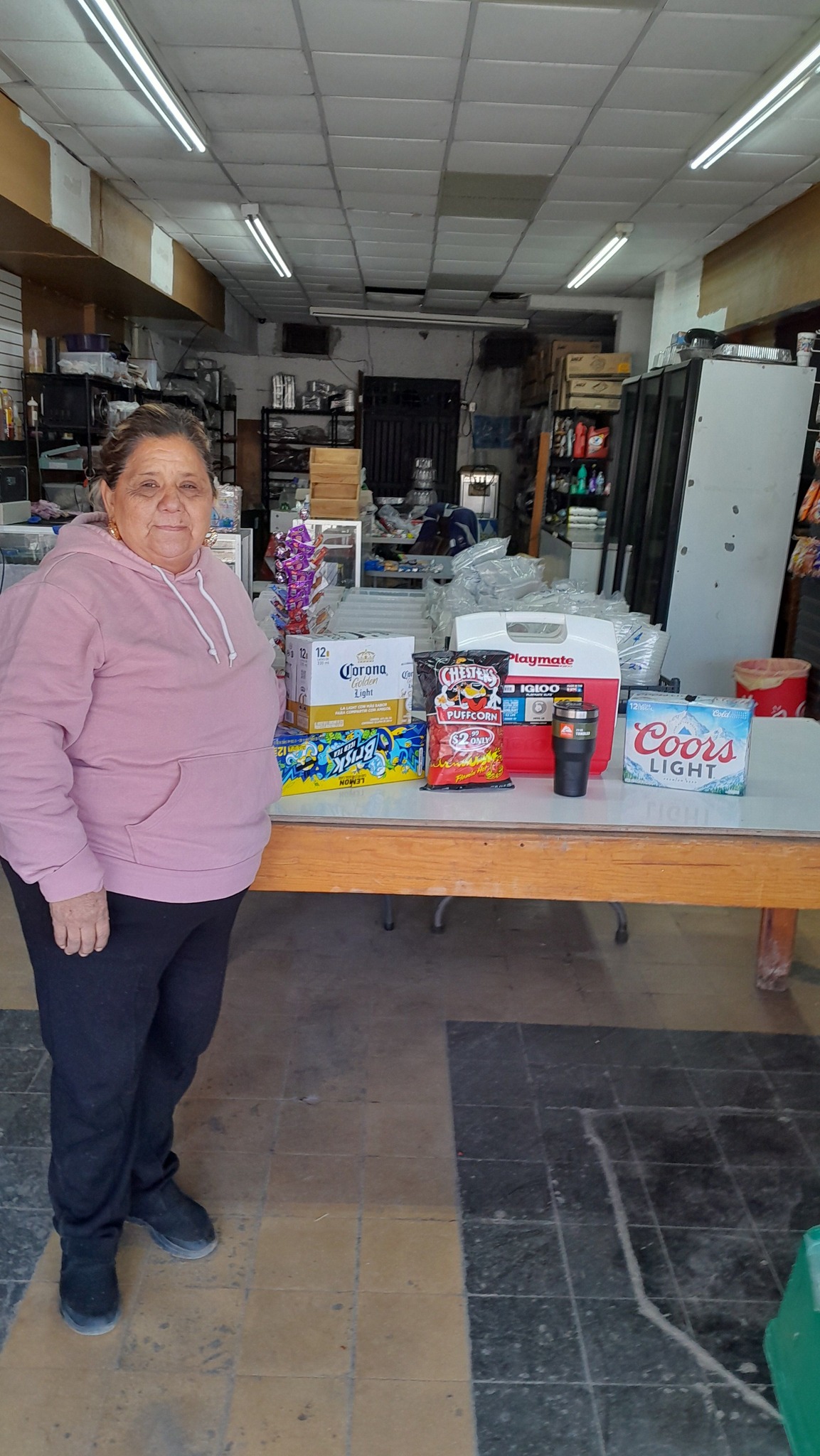 Aumenta venta de cubrebocas en NR