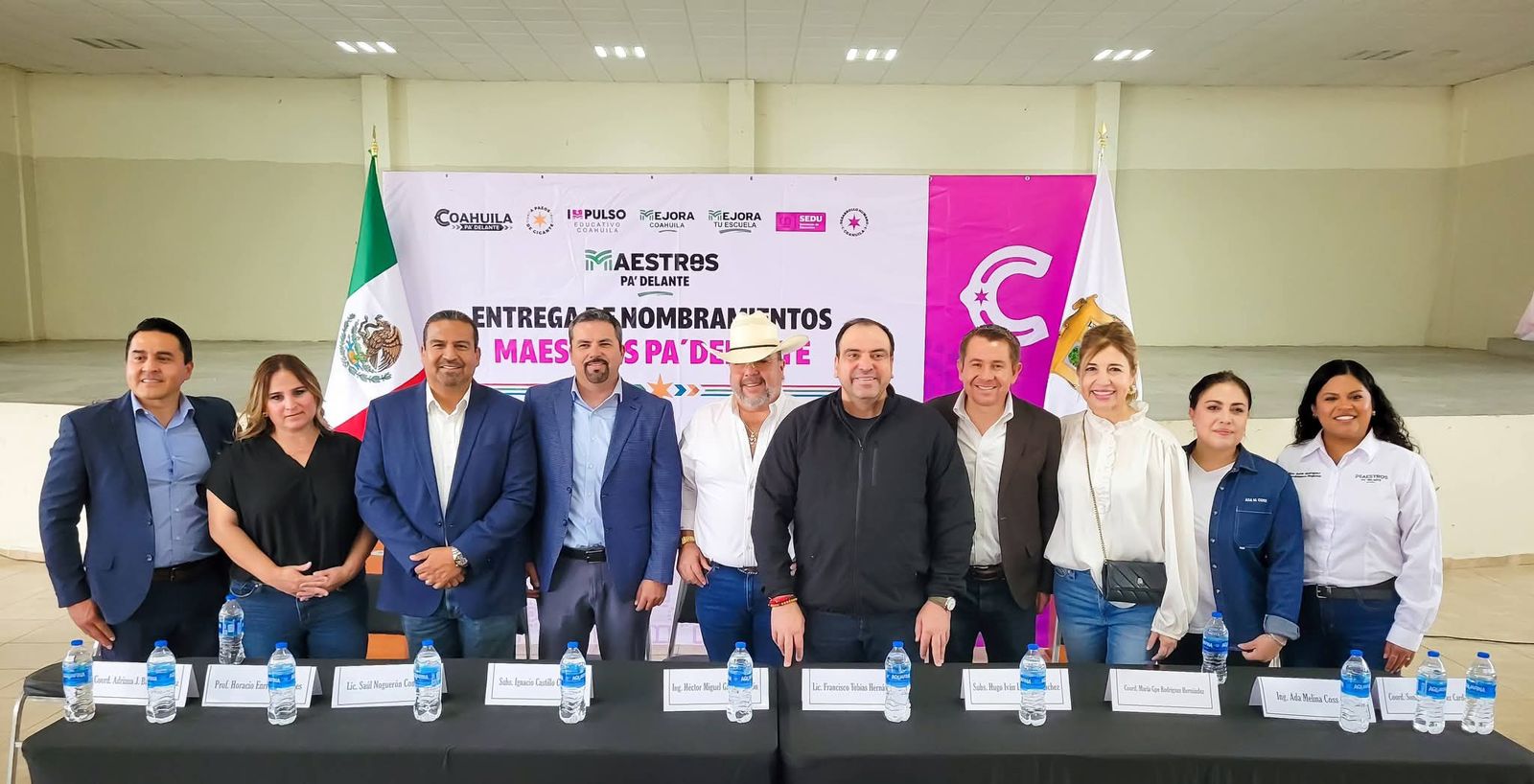 Reconocen al magisterio Con Maestros Pa’ Delante