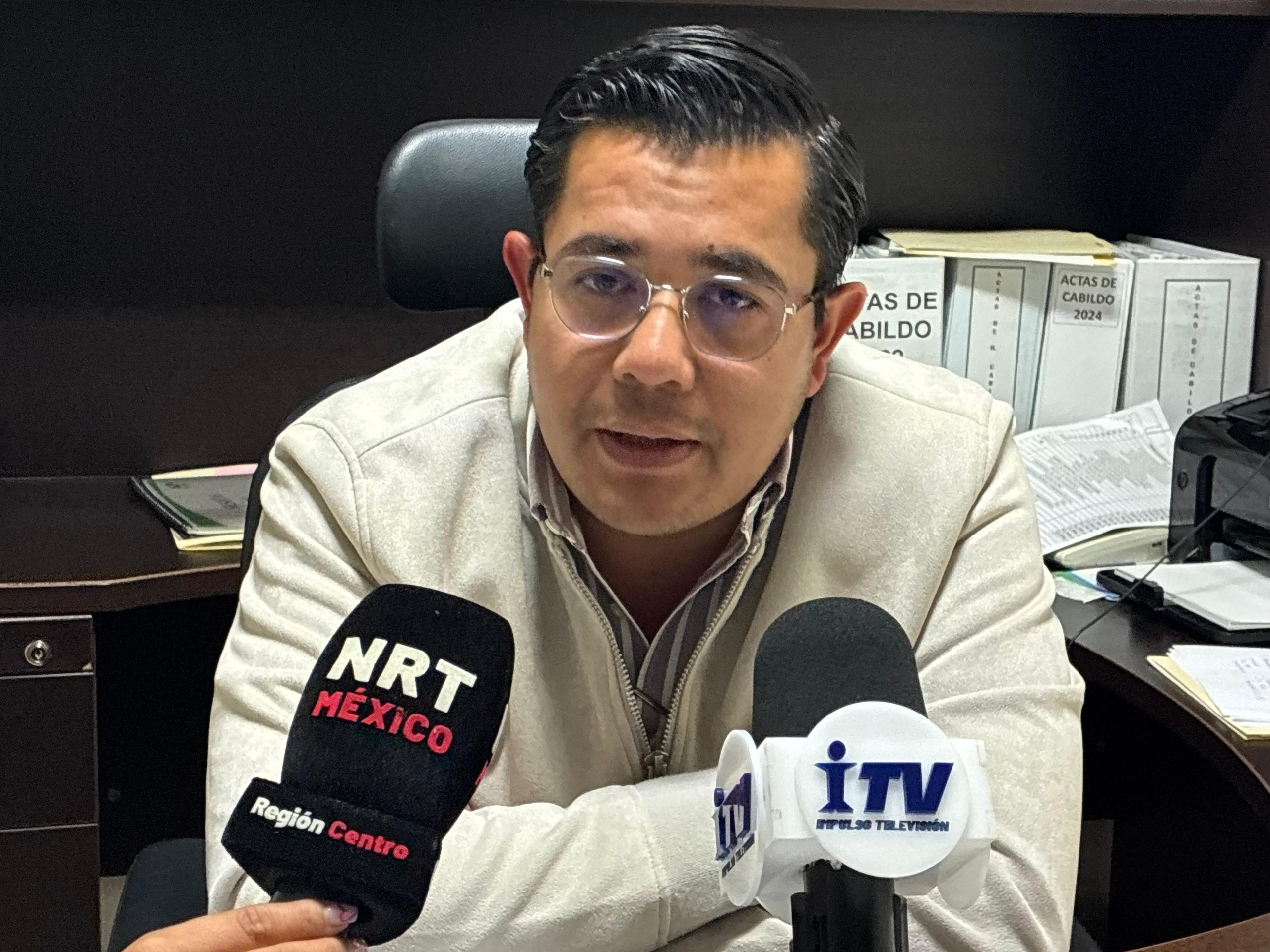 Media Ayuntamiento por “pulga” en la 10 de Mayo