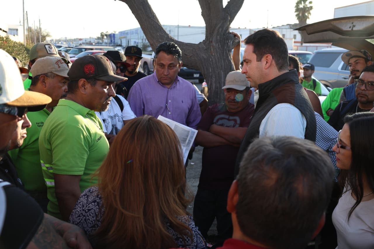 Sumará Javier Díaz 8 camiones de basura