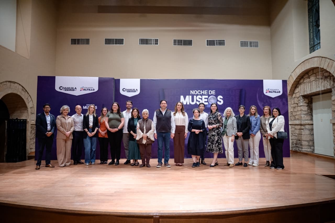 Disfrutan velada en el Museo de las Aves