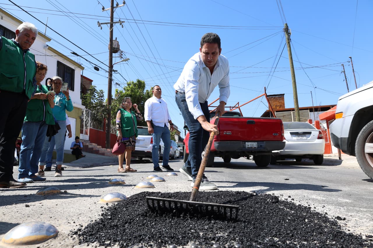 Acelera Saltillo bacheo de bulevares y avenidas