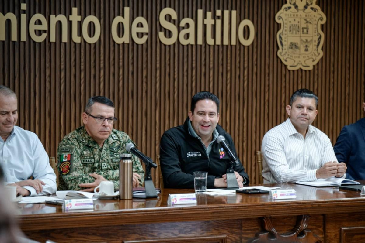 Encabeza Javier Díaz reunión de seguridad