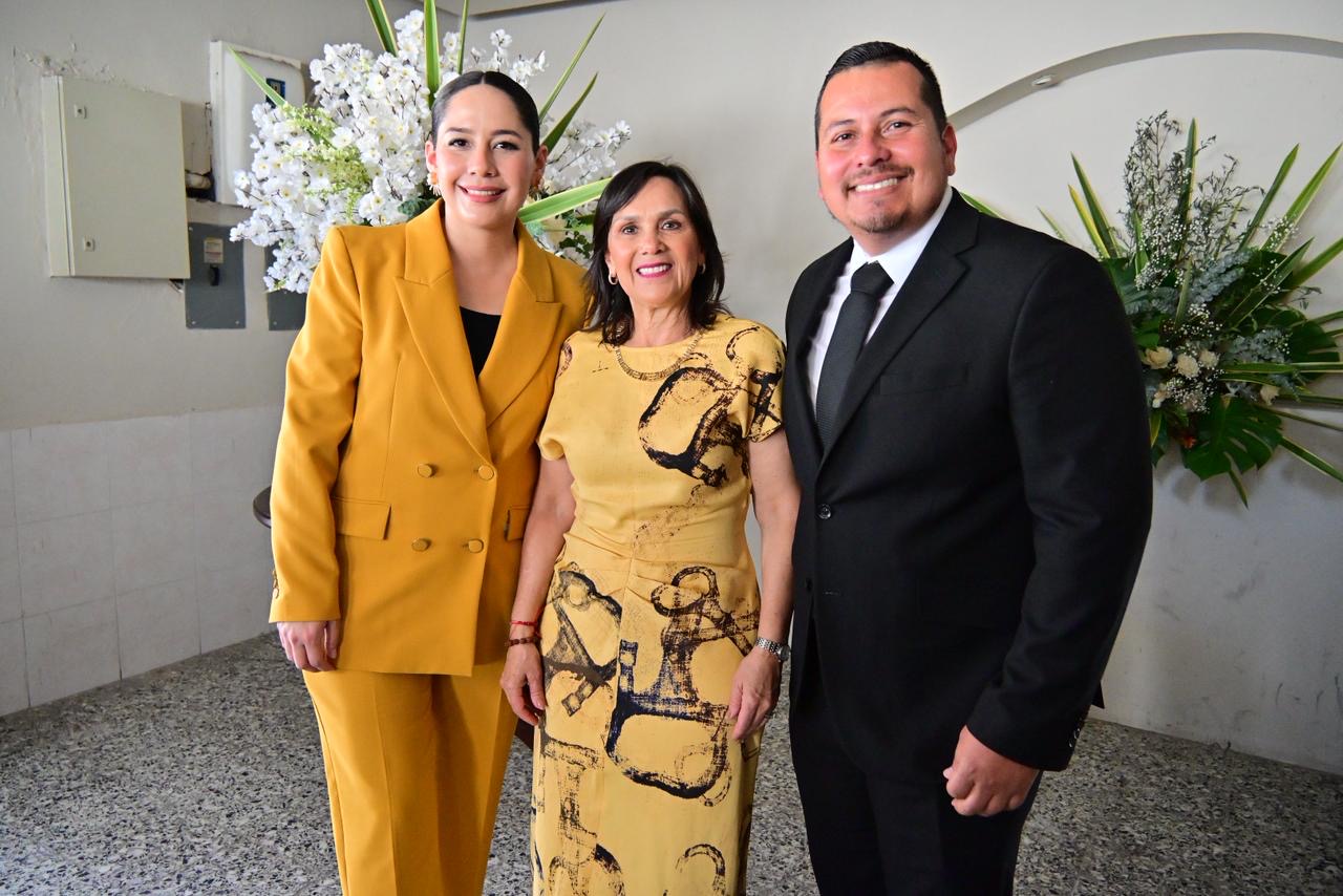 BRINDAN SAN BUENA Y COAHUILA POR LOS NUEVOS MATRIMONIOS