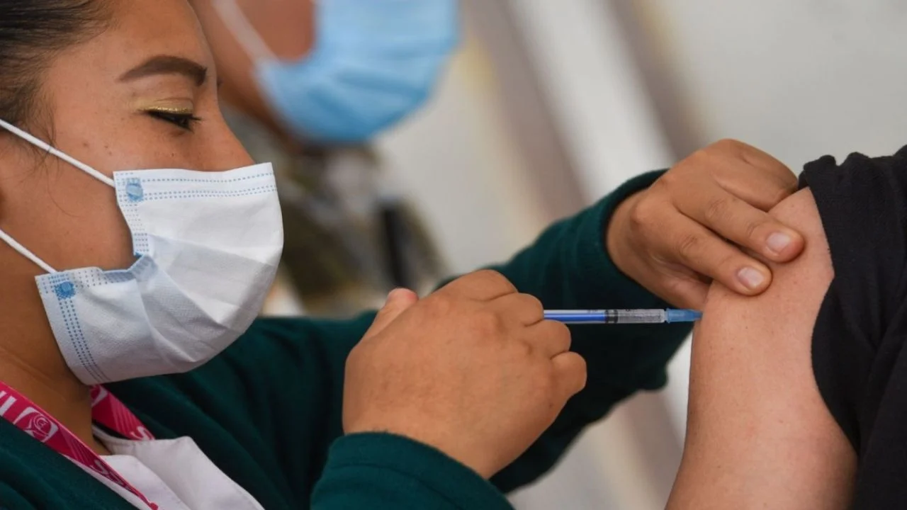 Iniciará Salud campaña de vacunación anti sarampión