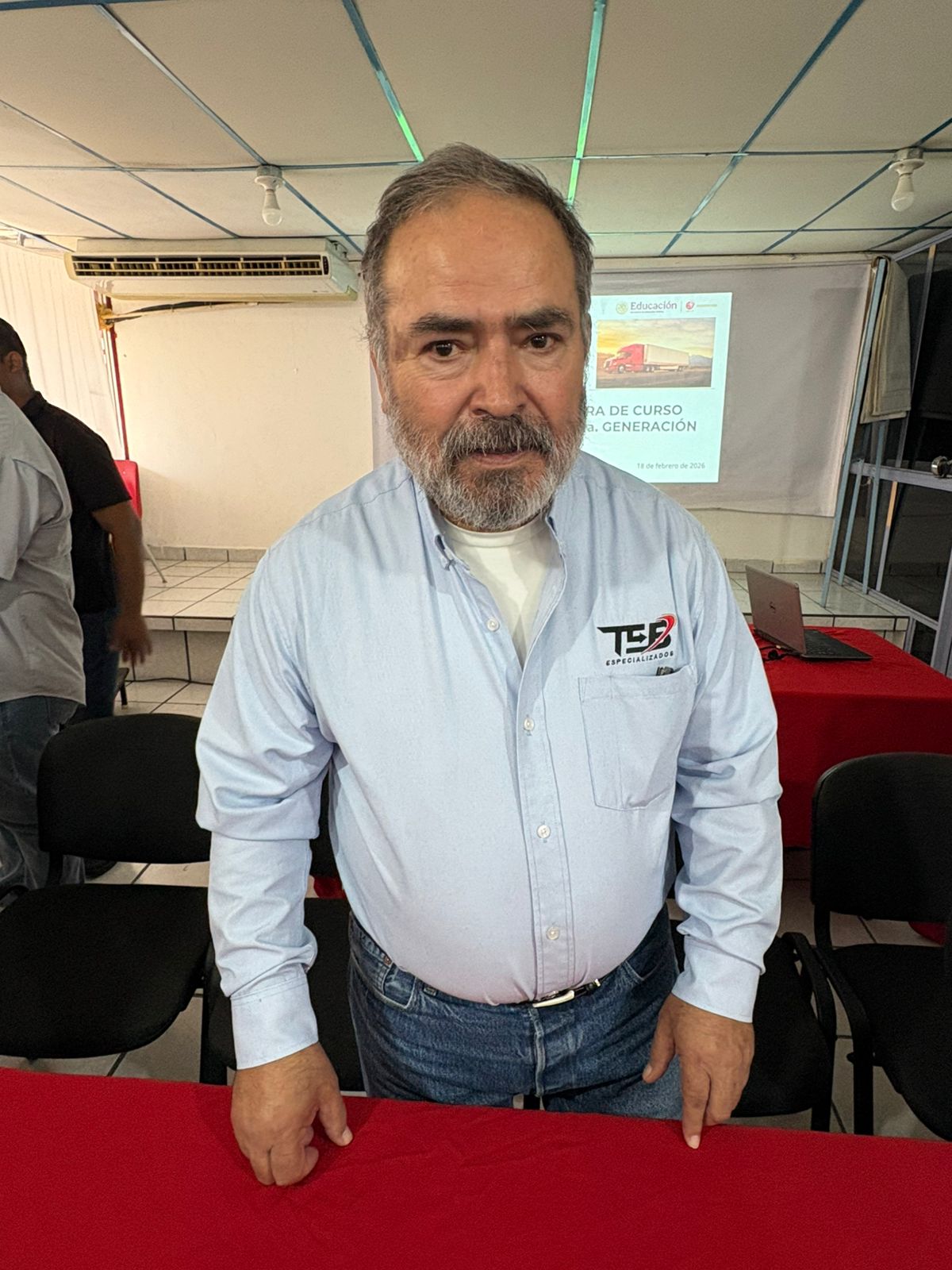 Déficit de 90 mil traileros: Canacar