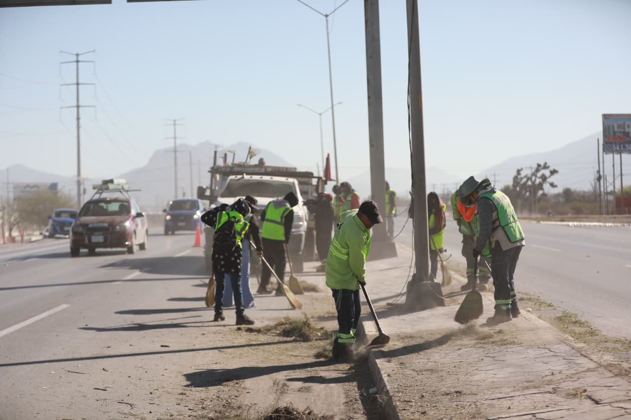 Embellece Gobierno de Saltillo el bulevar Fundadores
