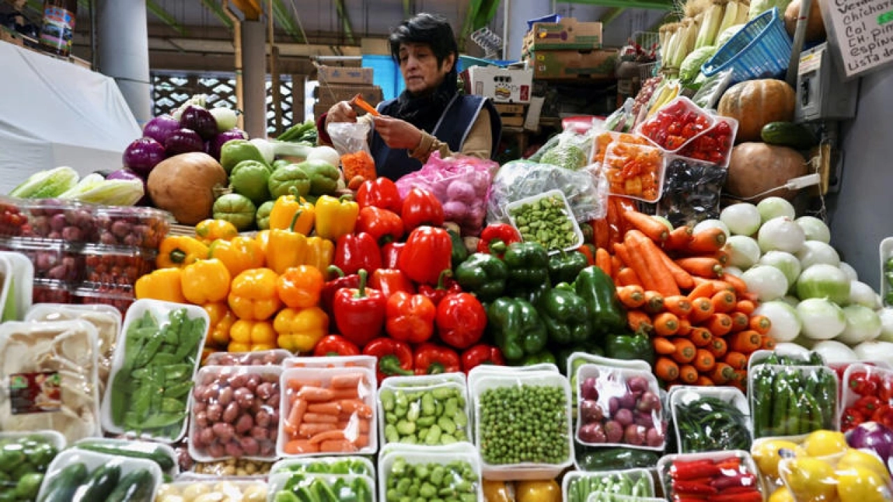 Inflación en México arrancó el 2026 acelerándose; se ubicó en 3.79% en enero