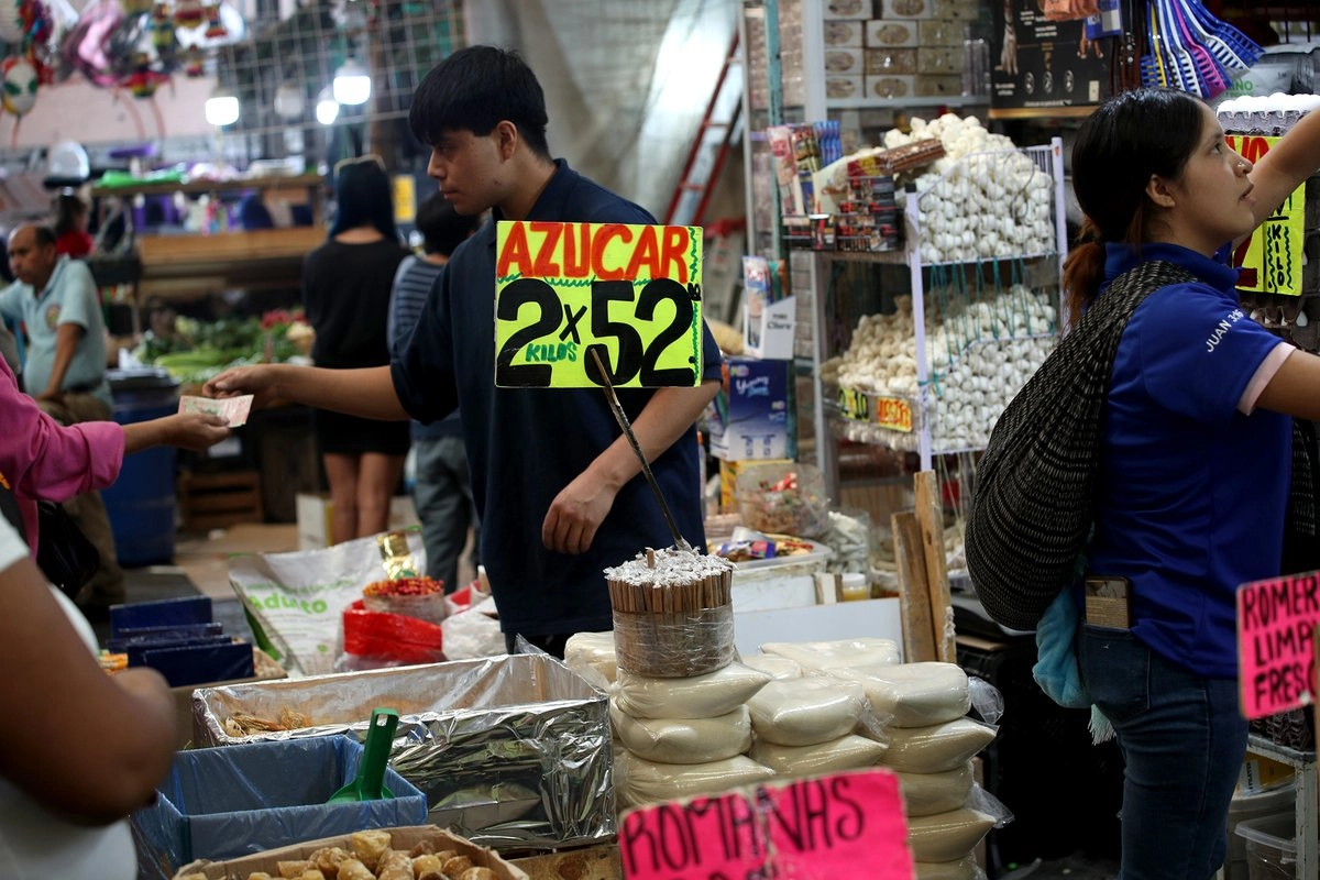 Costo de canasta alimentaria y no alimentaria alcanzó los 4 mil 843.11 pesos en zonas urbanas: Inegi
