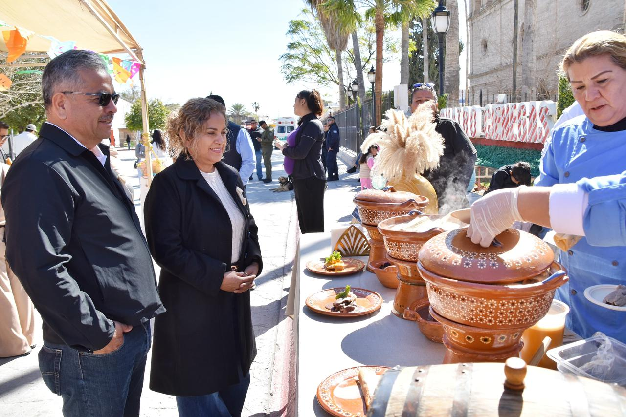 Une Feria del Tamal a las familias de Cuatro Ciénegas