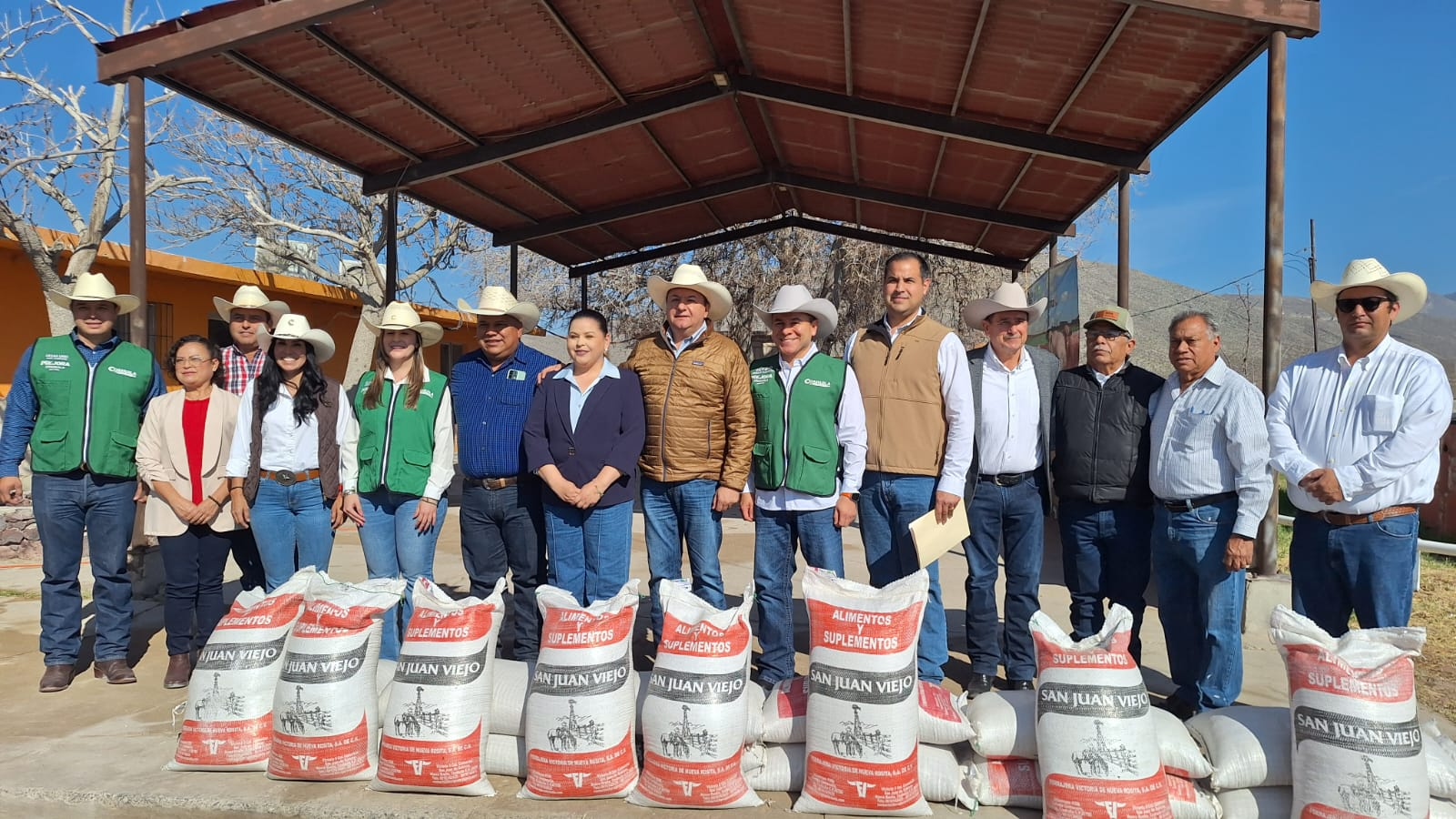 IMPULSAN EL MEJORAMIENTO GENÉTICO Y EQUIPAMIENTO RURAL EN LA REGIÓN CENTRO-DESIERTO