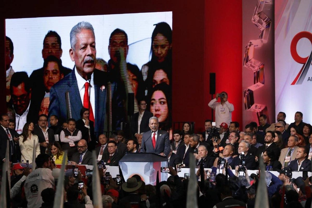Asume Tereso Medina liderazgo nacional de CTM