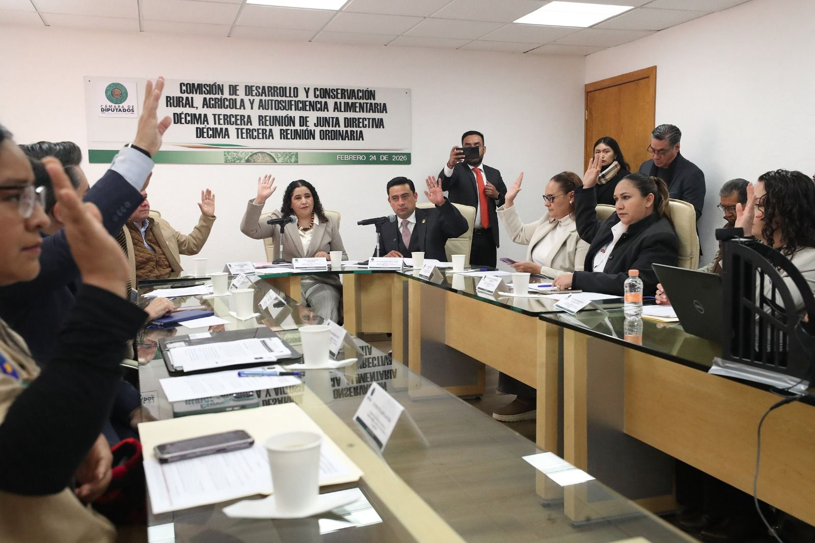 Comisión de la Cámara de Diputados aprueba solicitar la comparecencia del secretario de Agricultura y Desarrollo Rural