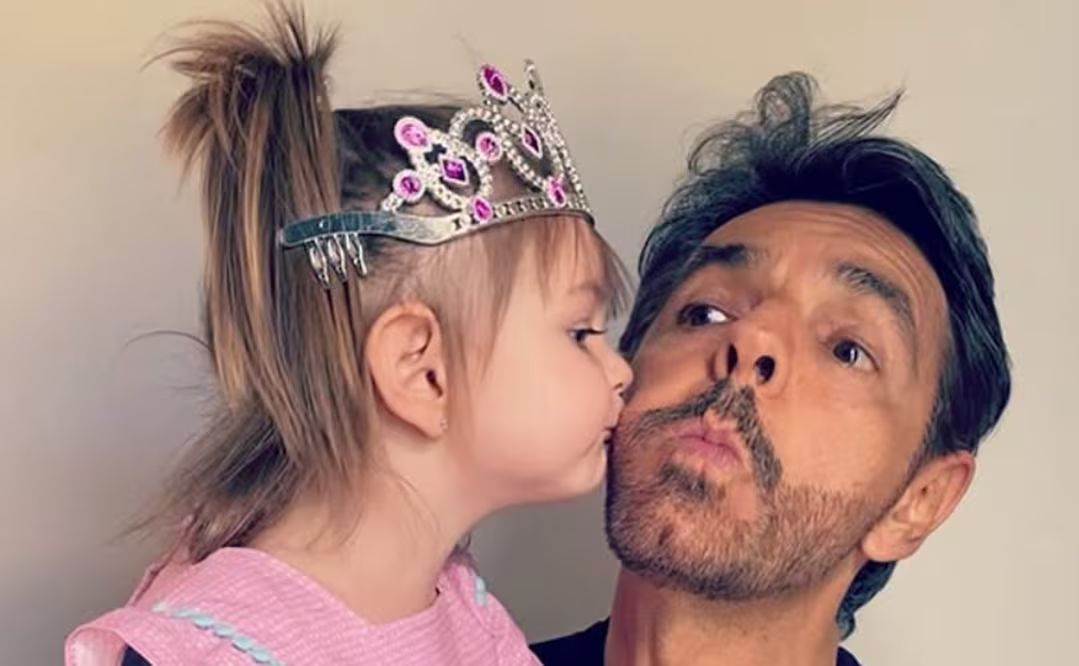 Eugenio Derbez asume el costo de convertirse en abuelo: «dejaron de decirme ‘bro’ y ahora me dicen ‘don'», dice