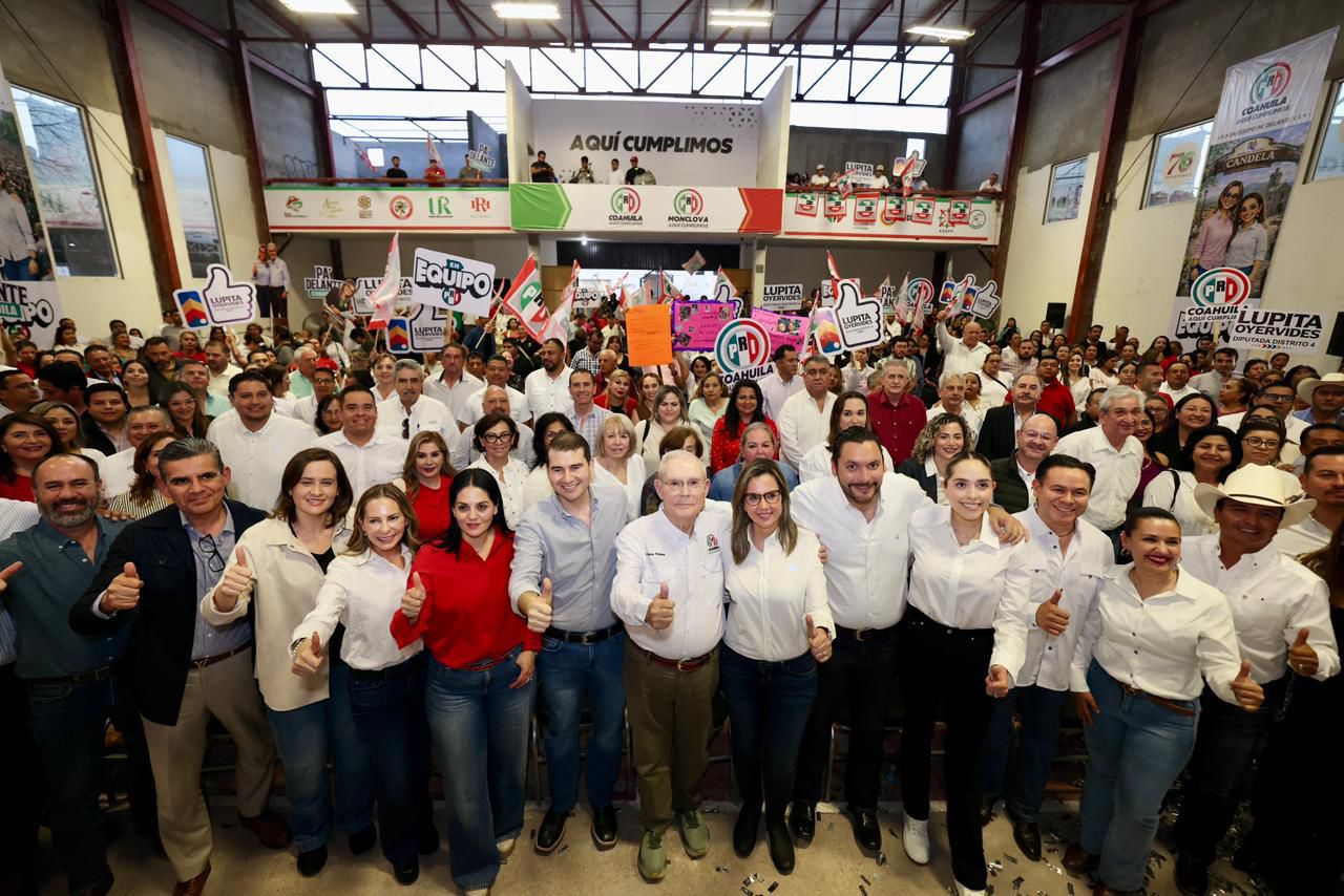 Rinde su Informe Lupita Oyervides