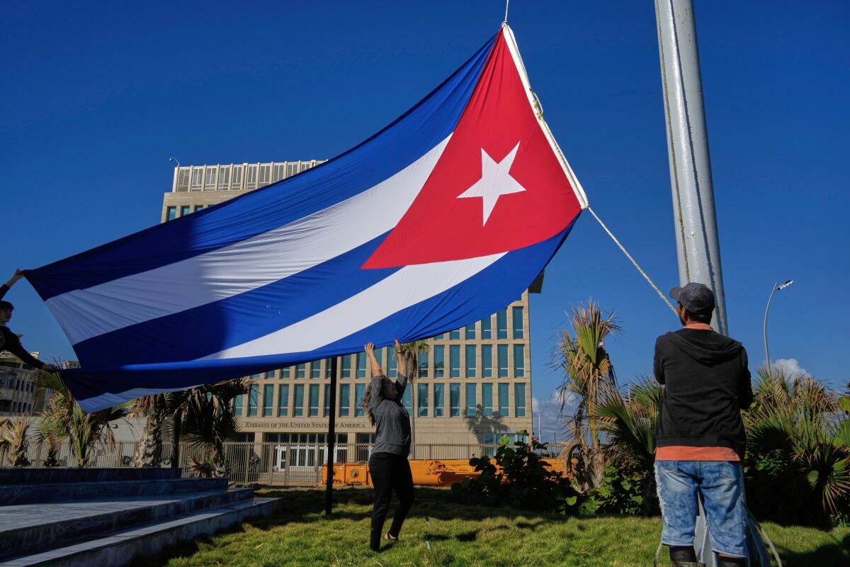 Cuba se prepara para posible ataque de EU