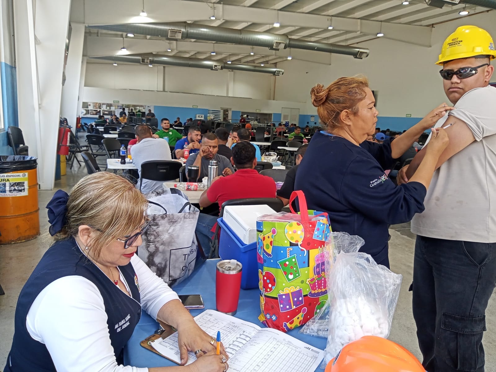 ACERCAN SERVICIOS DE SALUD A TRABAJADORES EN CASTAÑOS